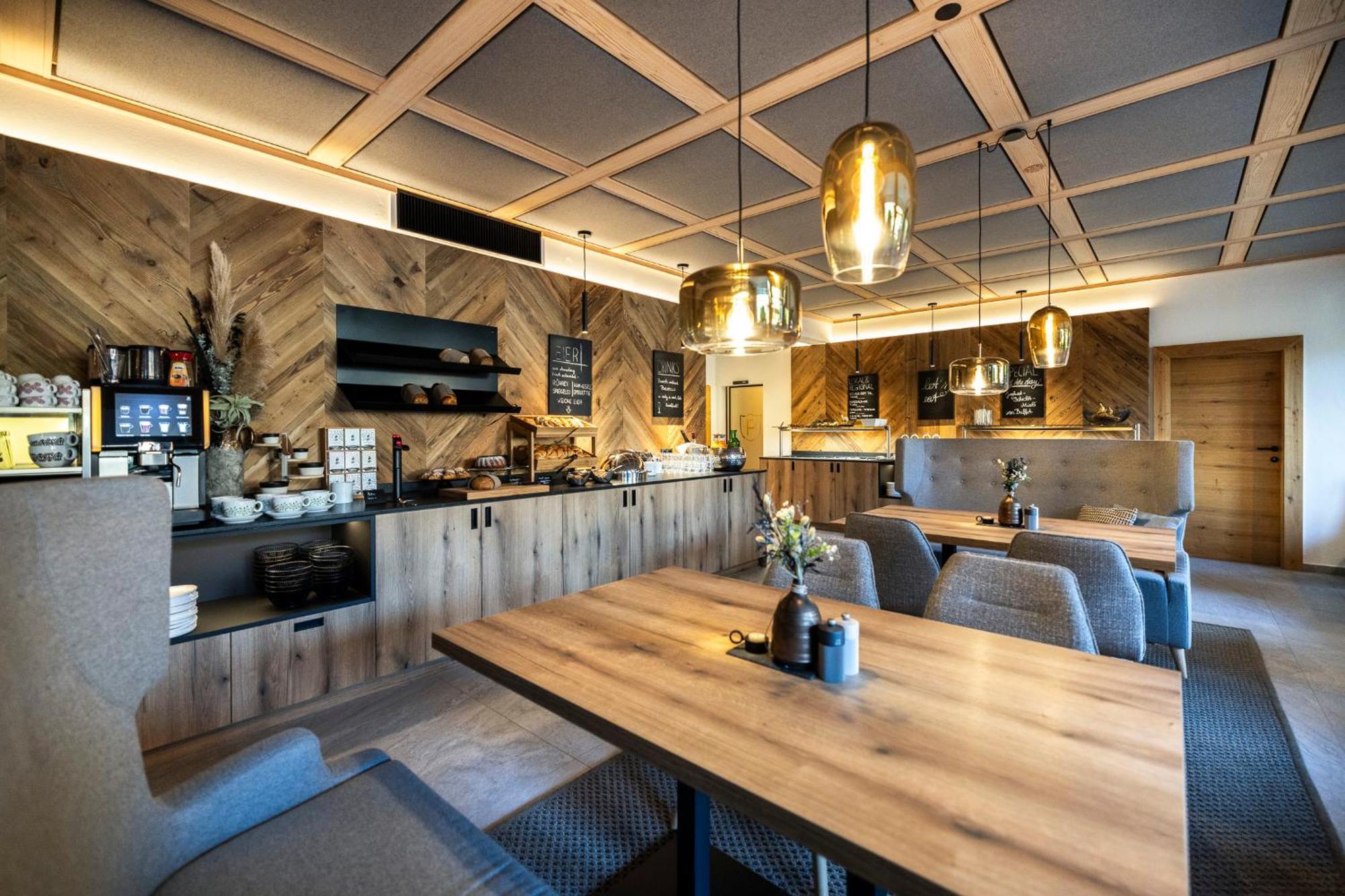 Hotel Pongauerhof ฟลาคเฮา ภายนอก รูปภาพ